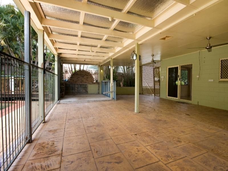 63 Hobson Drive, Brinsmead QLD 4870