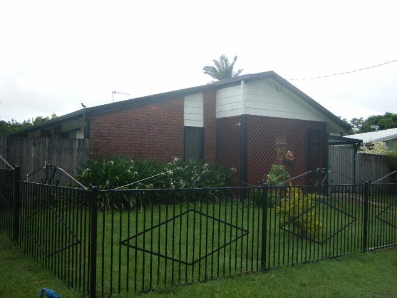 14 Avocado Close, Manoora QLD 4870