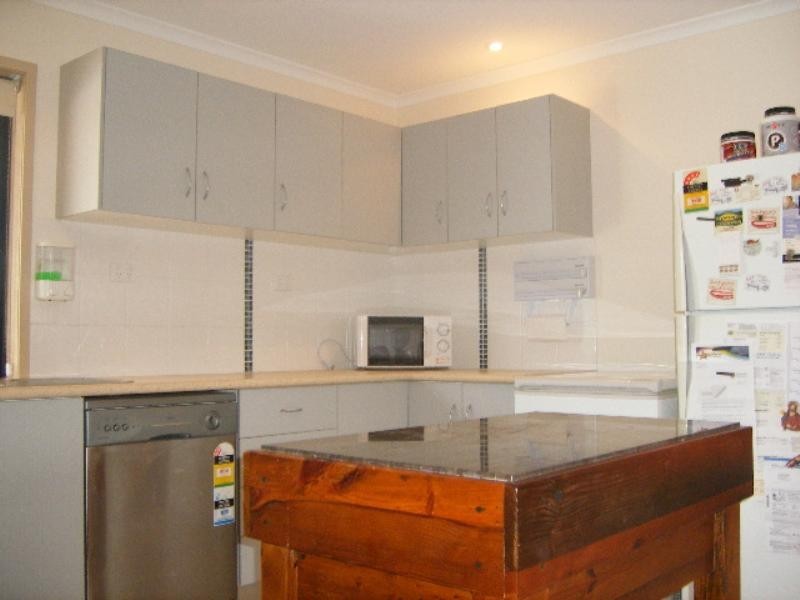 14 Avocado Close, Manoora QLD 4870