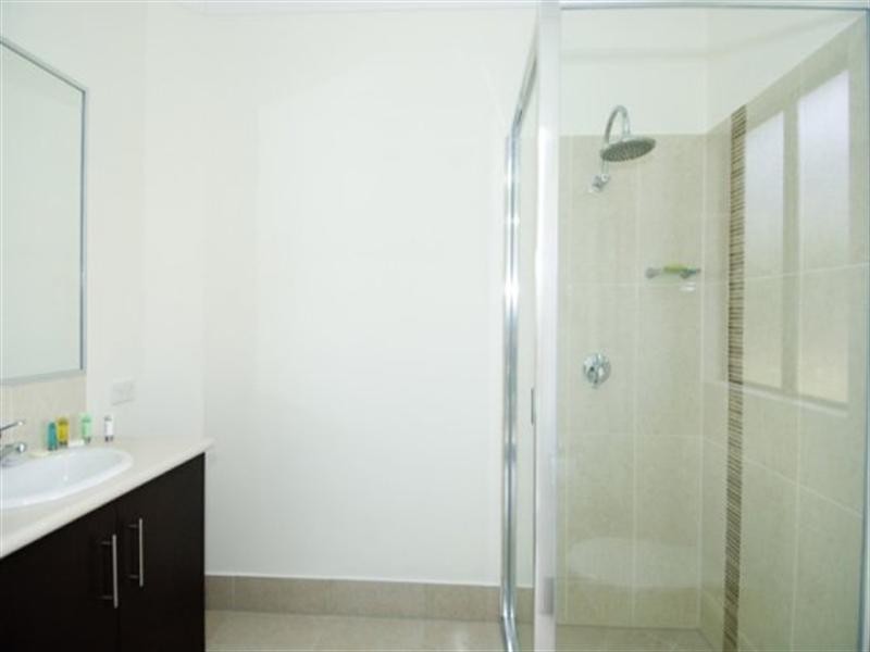 17 Derrick Street, Redlynch QLD 4870