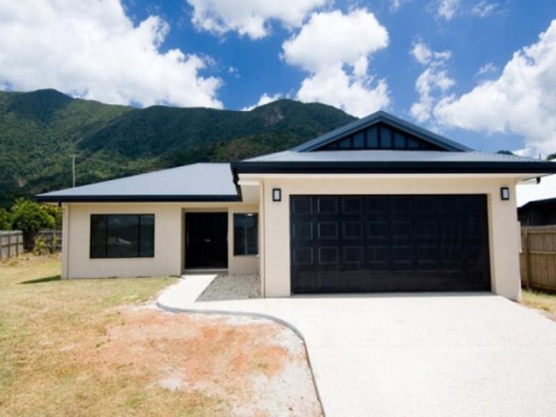 17 Derrick Street, Redlynch QLD 4870