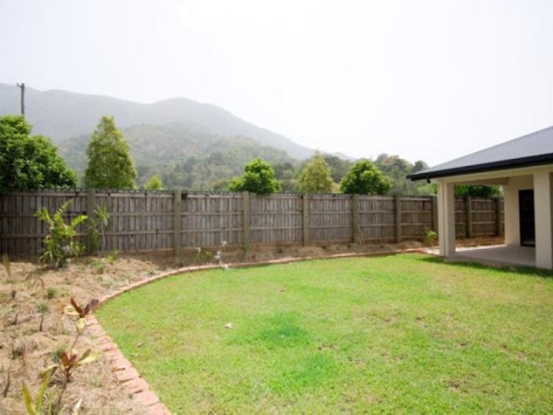 17 Derrick Street, Redlynch QLD 4870