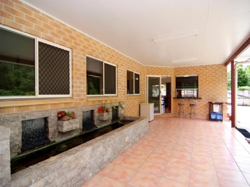 4 Sailfish Close, Kanimbla QLD 4870