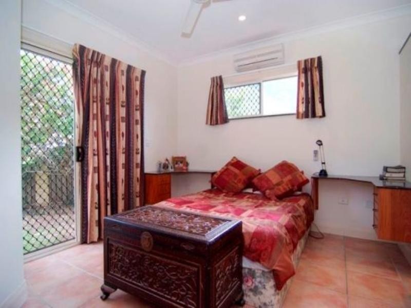 4 Sailfish Close, Kanimbla QLD 4870