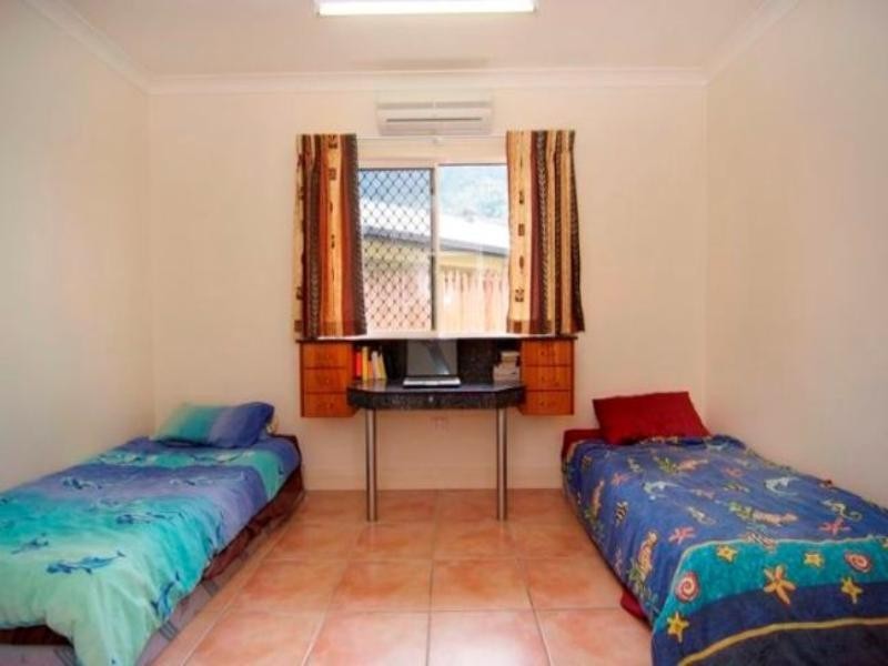 4 Sailfish Close, Kanimbla QLD 4870