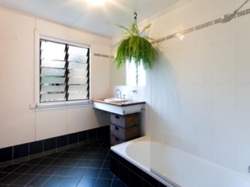 242 Spence Street, Bungalow QLD 4870