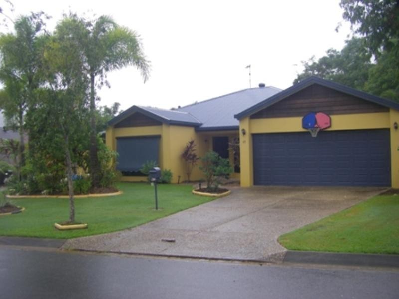 17 William Hickey, Redlynch QLD 4870