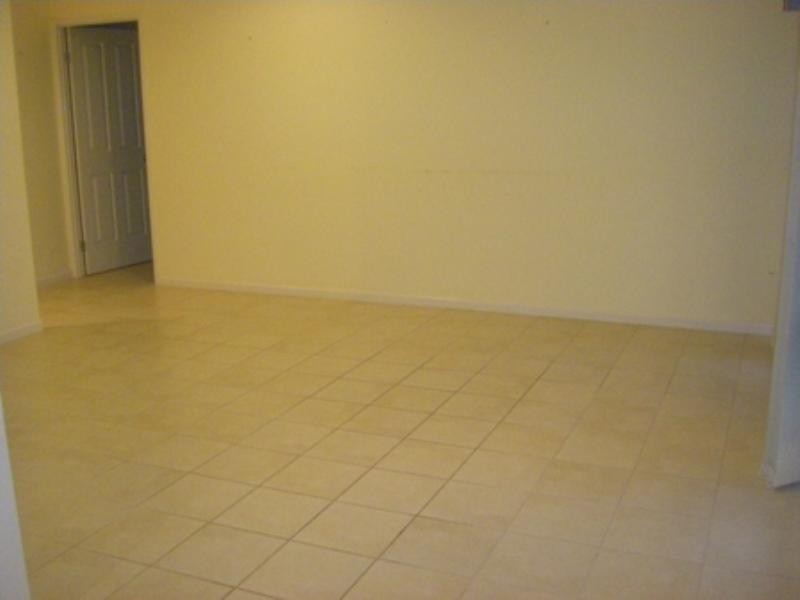 17 William Hickey, Redlynch QLD 4870