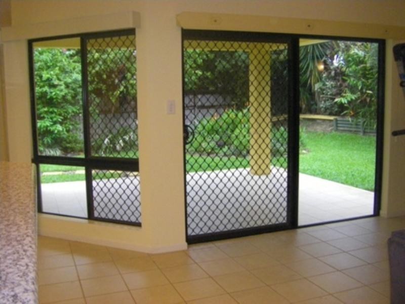 17 William Hickey, Redlynch QLD 4870