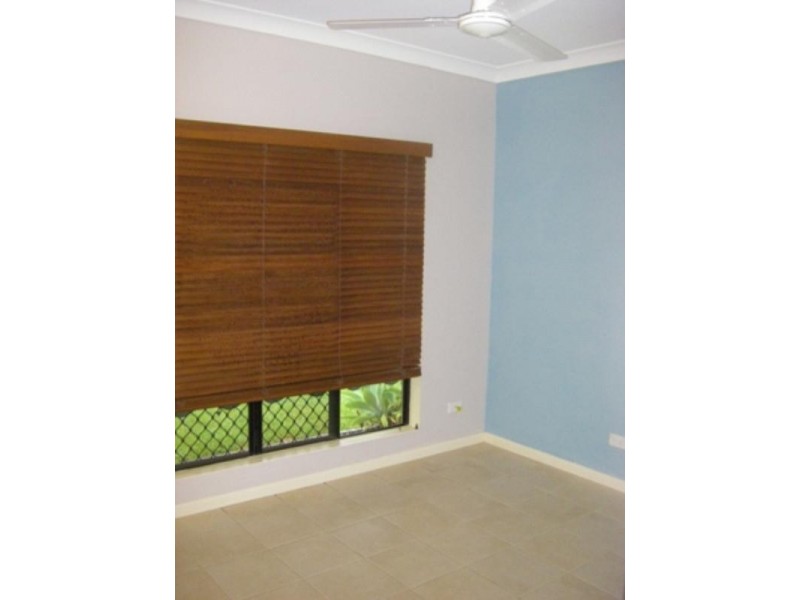 17 William Hickey, Redlynch QLD 4870