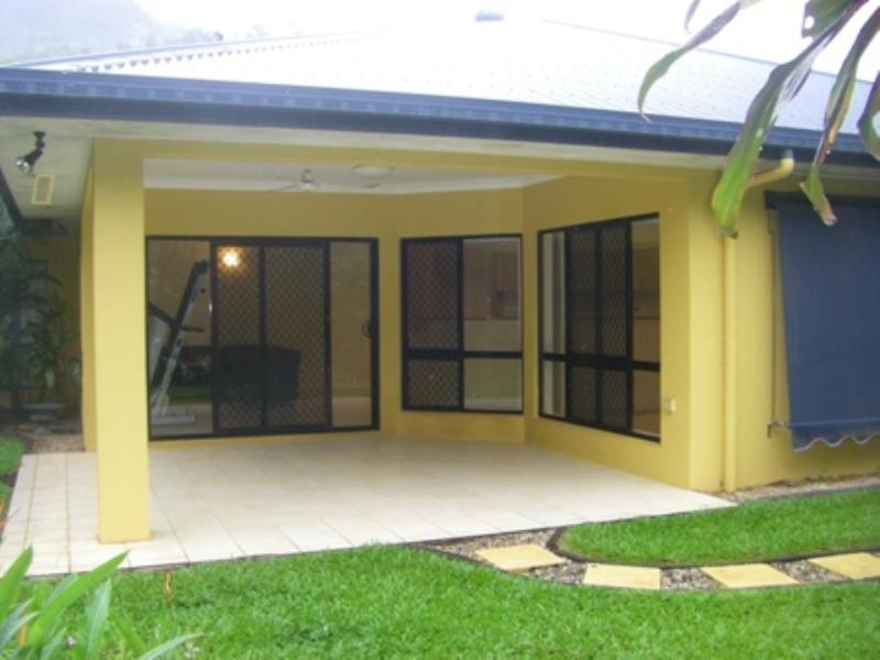 17 William Hickey, Redlynch QLD 4870