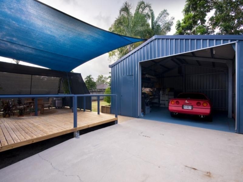 18 Tee Street, Yorkeys Knob QLD 4878