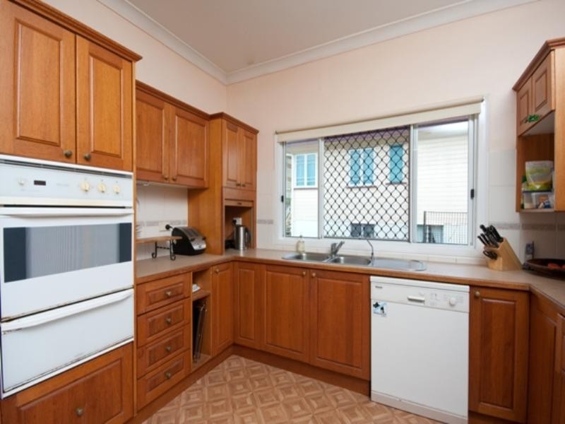 16 Cominos Place, Manunda QLD 4870