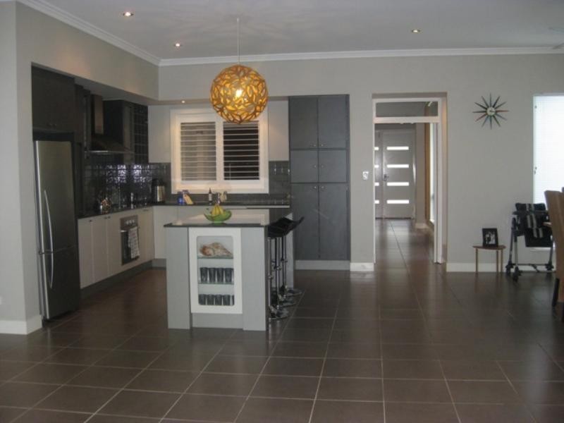 9 Gamburra Drive, Redlynch QLD 4870