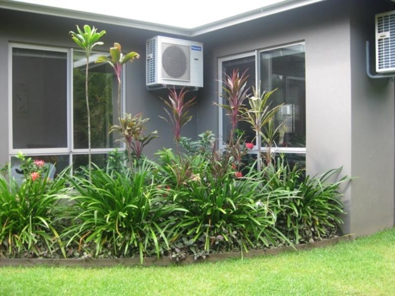 9 Gamburra Drive, Redlynch QLD 4870