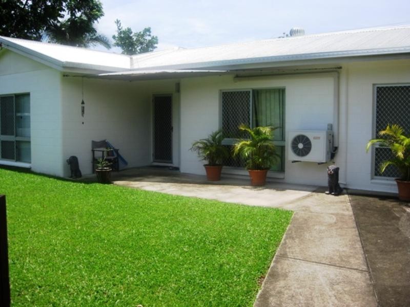 24 Yurongi Street, Caravonica QLD 4878