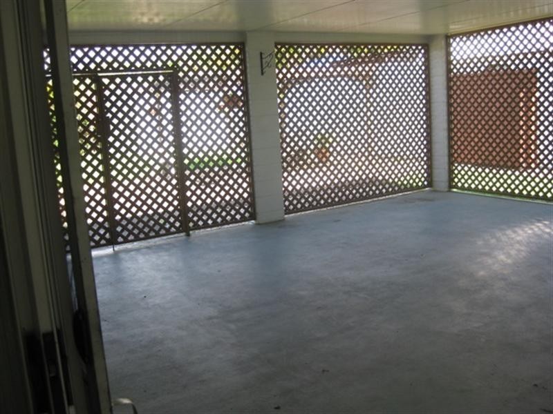 24 Yurongi Street, Caravonica QLD 4878