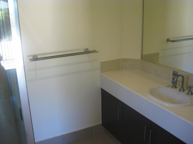 25 Kehone Street, Redlynch QLD 4870