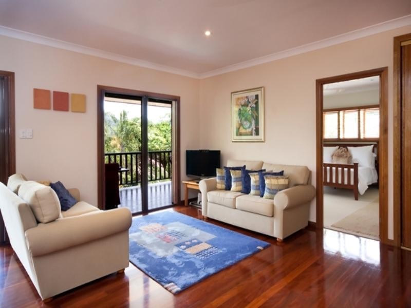 36 Barclay Road, Brinsmead QLD 4870