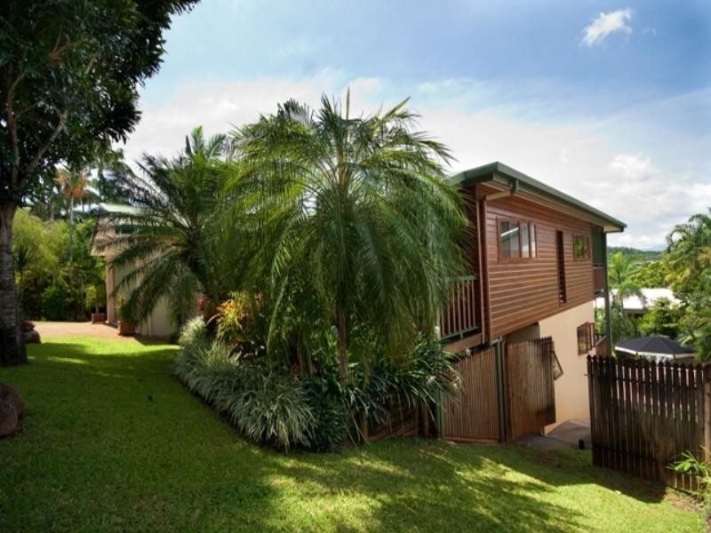 36 Barclay Road, Brinsmead QLD 4870