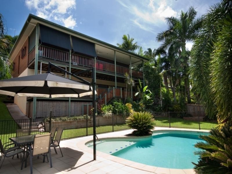 36 Barclay Road, Brinsmead QLD 4870