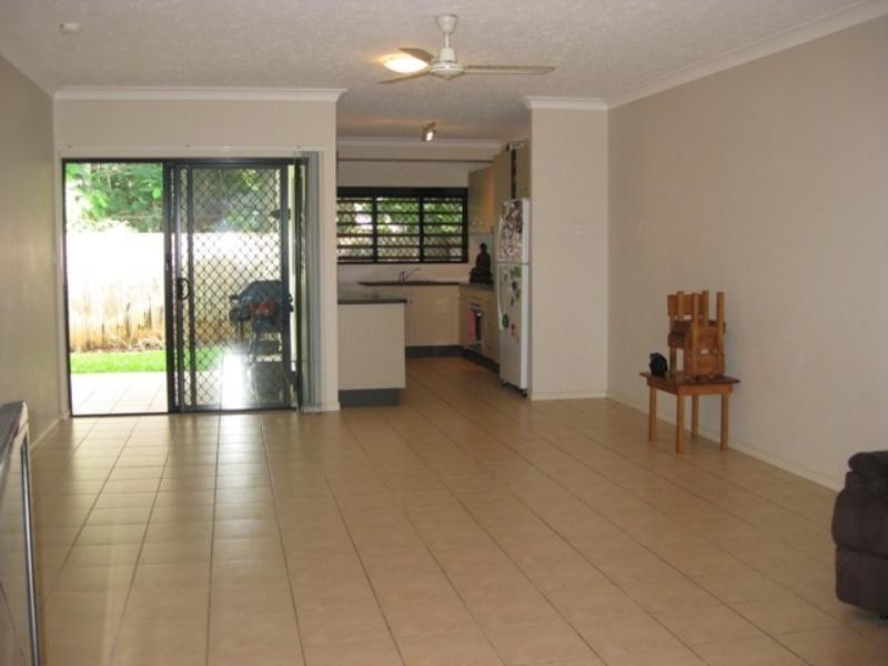 14/58 Intake Road, Redlynch QLD 4870