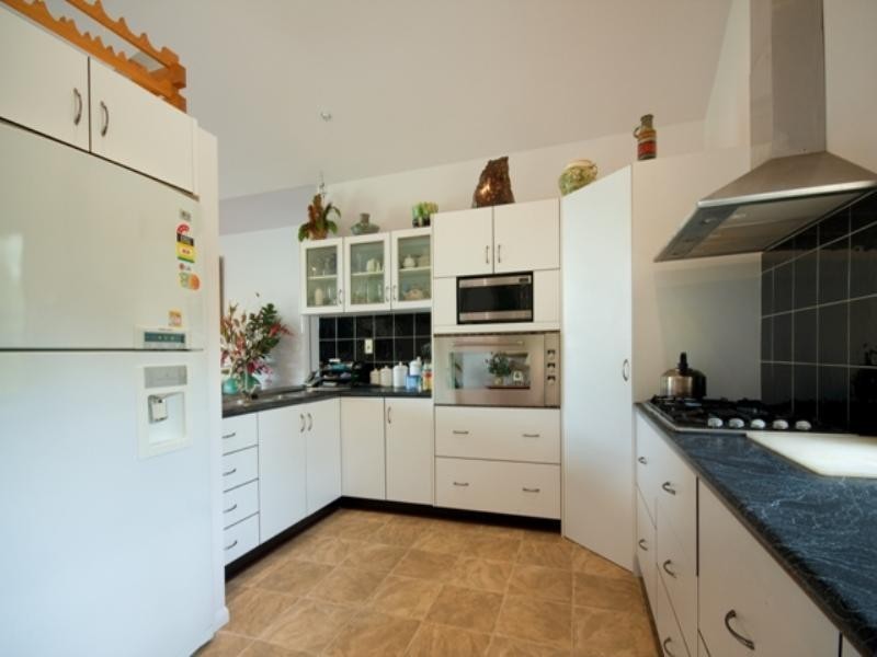 143 Veivers Drive, Kuranda QLD 4881