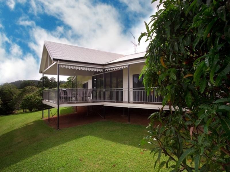 143 Veivers Drive, Kuranda QLD 4881