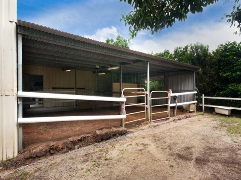 5 Crystal Close, Redlynch QLD 4870