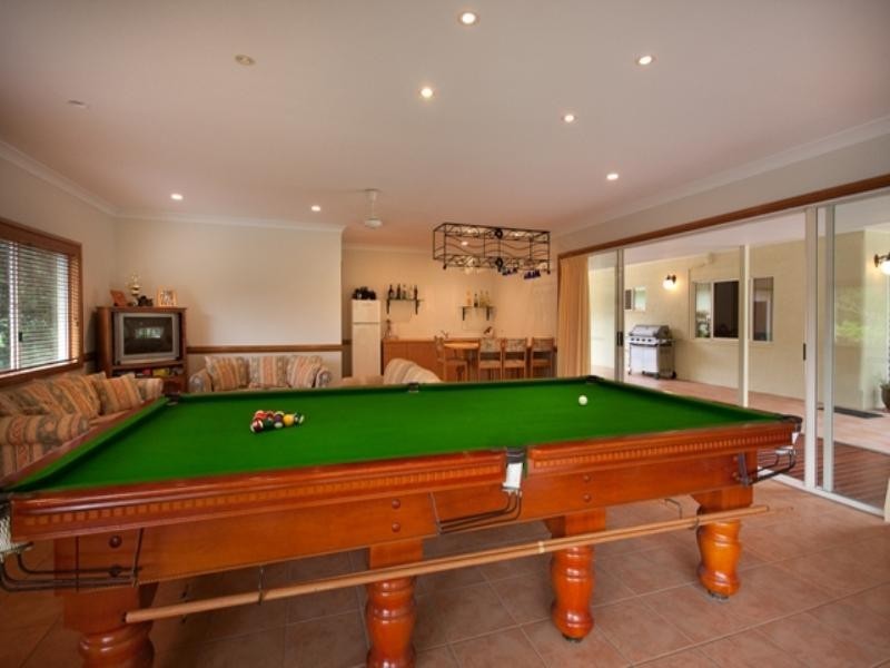 5 Crystal Close, Redlynch QLD 4870