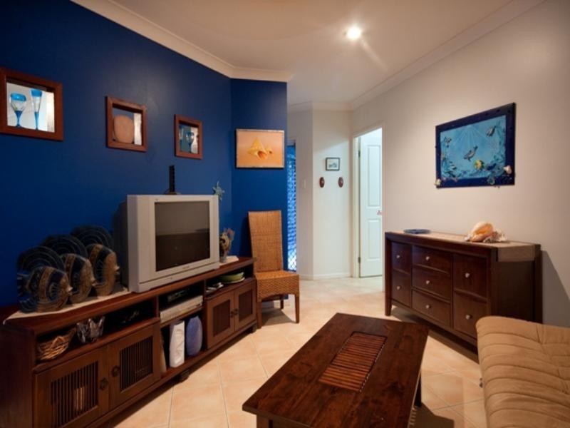 1 Fairley Street, Redlynch QLD 4870