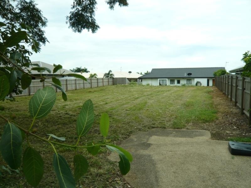 54 Moore Road, Kewarra Beach QLD 4879