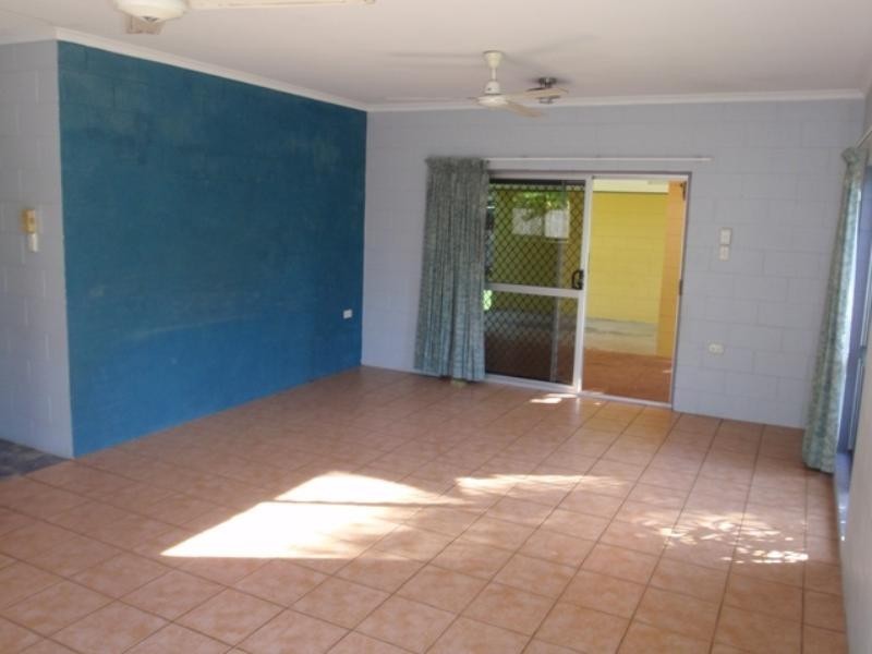 13 Windsor Close, Brinsmead QLD 4870