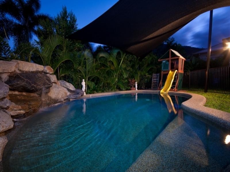 34 Regent Avenue, Redlynch QLD 4870