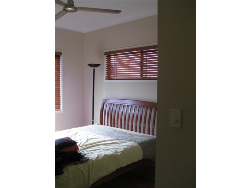 33 Lum Jim Street, Redlynch QLD 4870