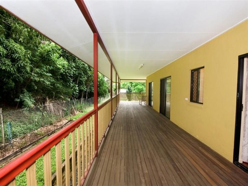 5 Chelsea Close, Kewarra Beach QLD 4879