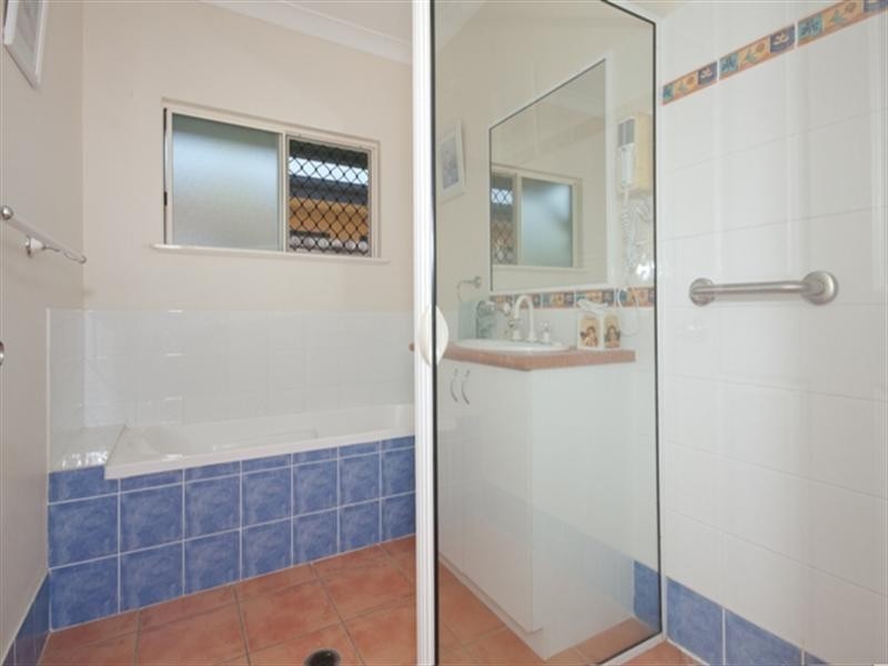 67 Nova Street, Kewarra Beach QLD 4879