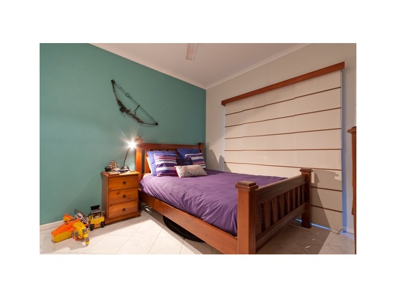 11 Crystal Close, Redlynch QLD 4870