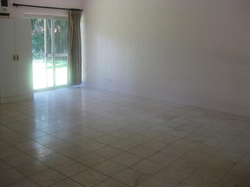 10 Macadamia, Redlynch QLD 4870