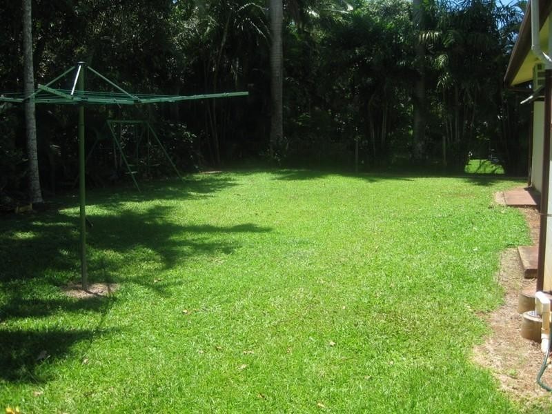 10 Macadamia, Redlynch QLD 4870