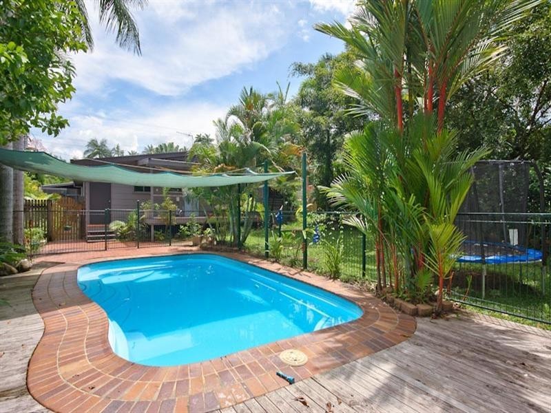 20 Duignan Street, Whitfield QLD 4870