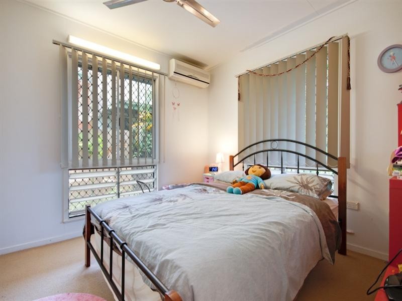 20 Duignan Street, Whitfield QLD 4870