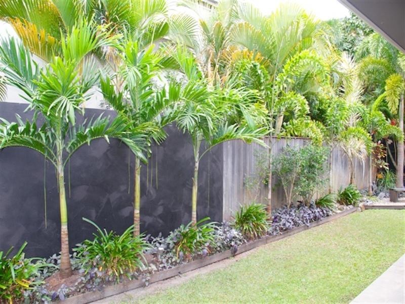 9 Gamburra Street, Redlynch QLD 4870