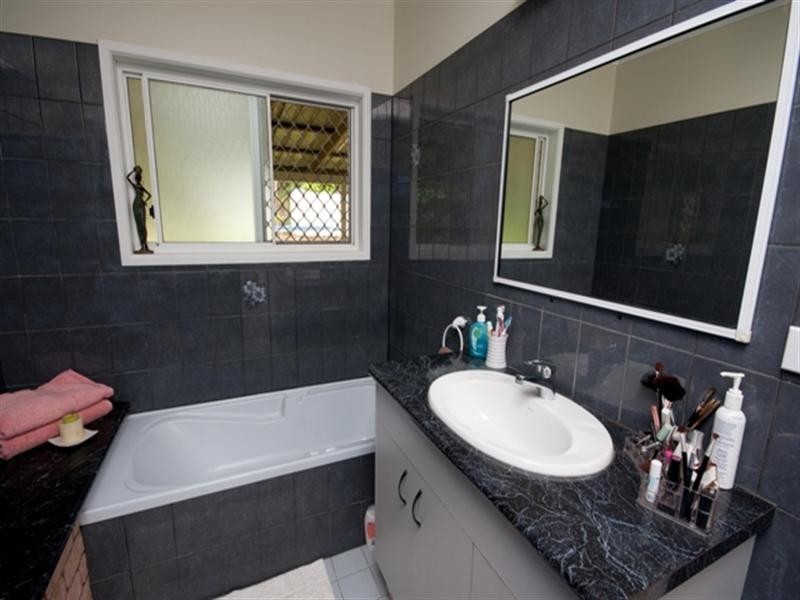 123 Loridan Drive, Bungalow QLD 4870