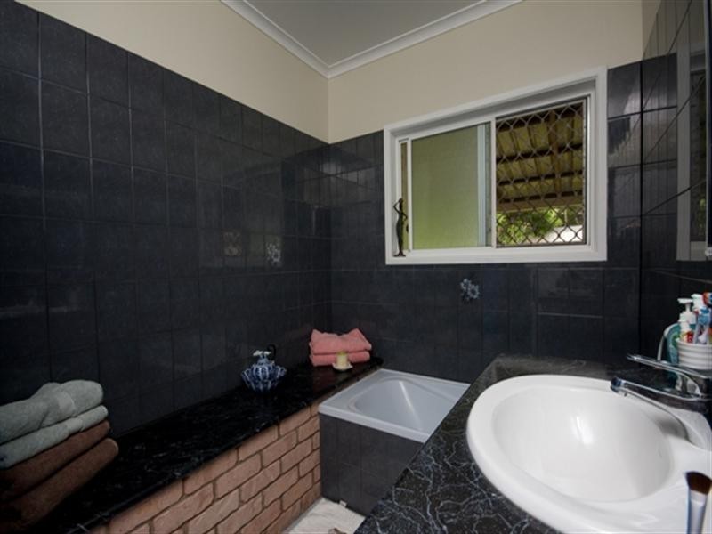 123 Loridan Drive, Bungalow QLD 4870