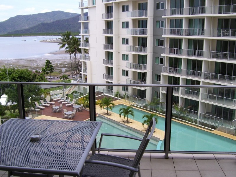 Cairns City QLD 4870