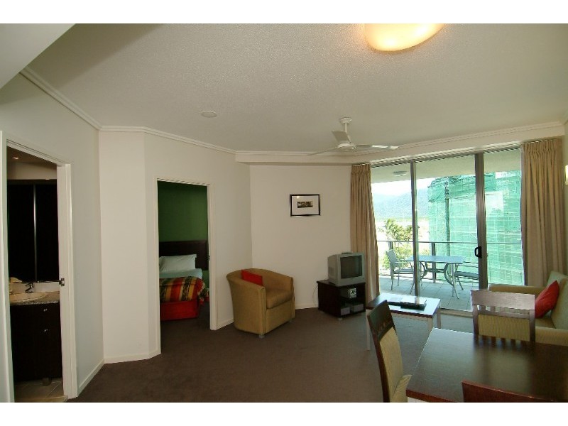 Cairns City QLD 4870