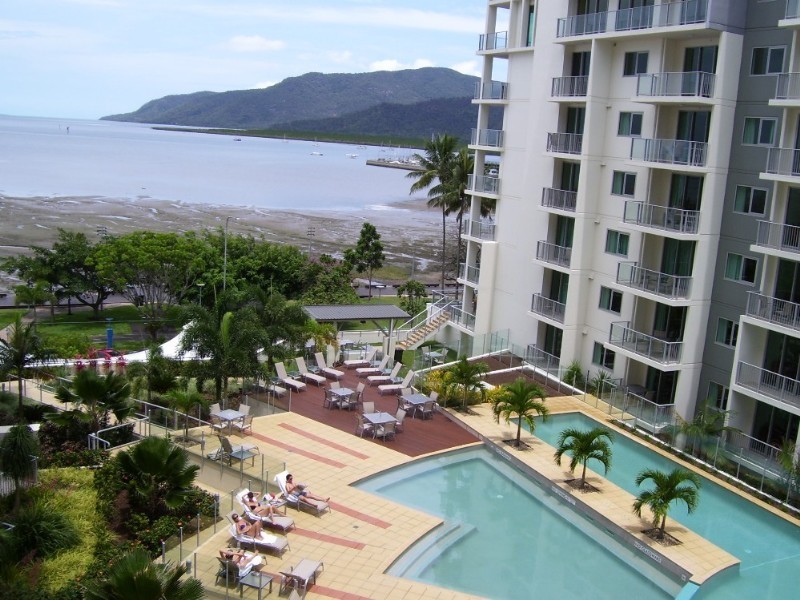 Cairns City QLD 4870