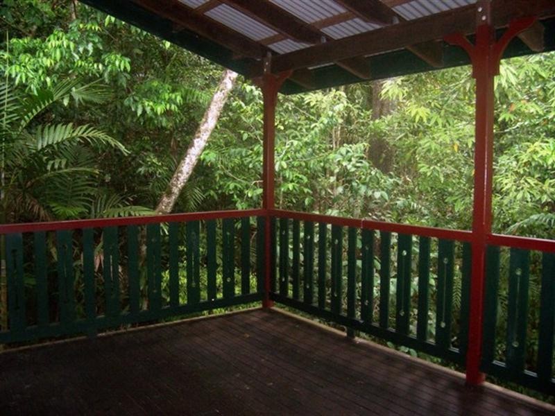 6 Euodia Close, Kamerunga QLD 4870