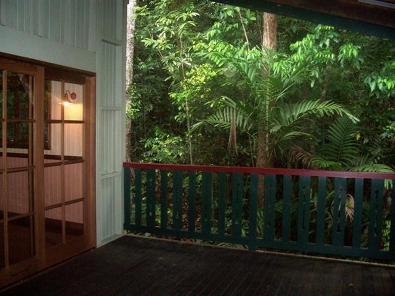 6 Euodia Close, Kamerunga QLD 4870